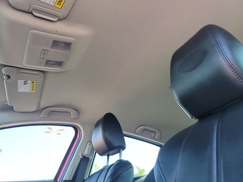 Used 2017 MAZDA MAZDA3 Touring image 19