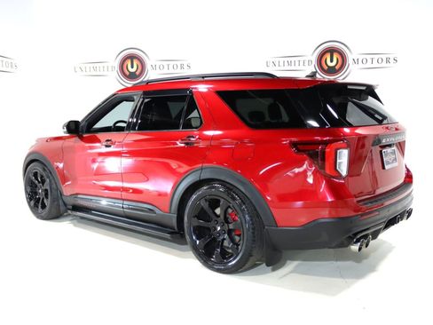 Used 2022 Ford Explorer ST w/ Equipment Group 401A AWD/4WD image 3