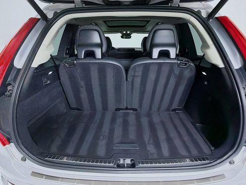 Used 2023 Volvo XC90 B6 Plus w/ Protection Package Premier AWD/4WD image 28