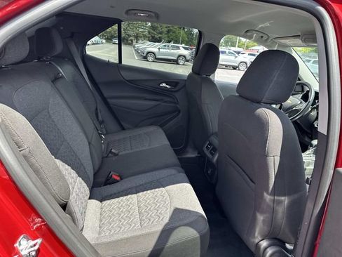 Certified 2024 Chevrolet Equinox LT FWD image 24