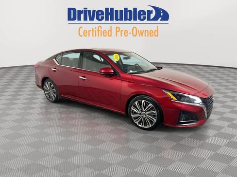 Used 2023 Nissan Altima 2.5 SL image 2