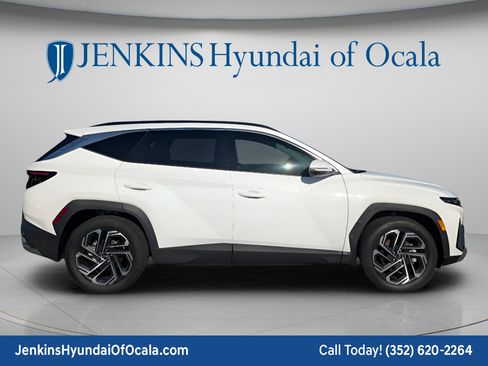 New 2026 Hyundai Tucson Limited FWD image 2