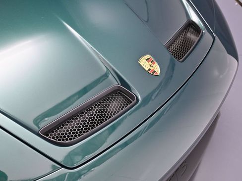 Certified 2026 Porsche 911 GT3 RWD image 40
