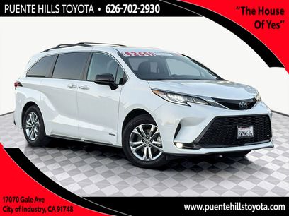 Certified 2021 Toyota Sienna XSE