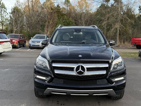 Used 2016 Mercedes-Benz GL 450 GL 450 4MATIC AWD 4dr SUV w/ Premium I Package image 2