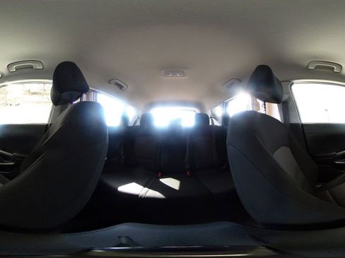 Used 2025 Kia Soul LX w/ LX Technology Package image 40