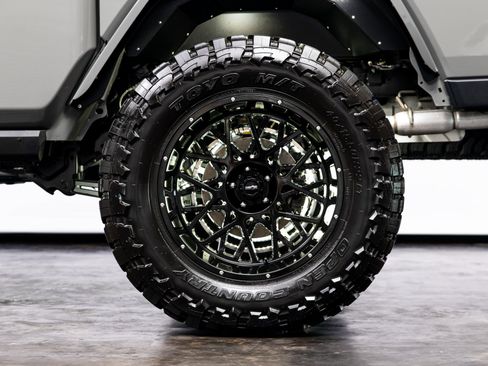 Used 2023 Jeep Gladiator Rubicon w/ Trailer Tow Package image 19