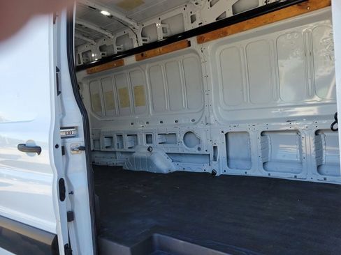 Used 2019 Ford Transit 350 148 High Roof Extended image 15