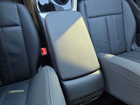 Certified 2025 Audi Q5 Premium w/ Convenience Package image 56