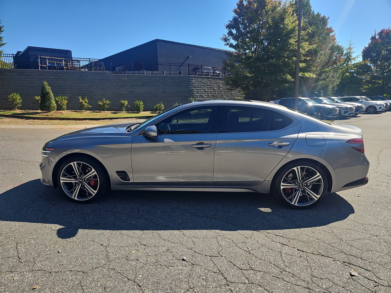 Used 2025 Genesis G70 2.5T w/ Sport Prestige Package RWD image 7