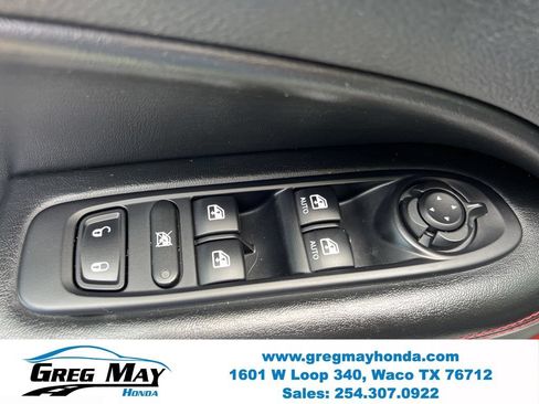 Used 2020 Jeep Compass Trailhawk AWD/4WD image 24