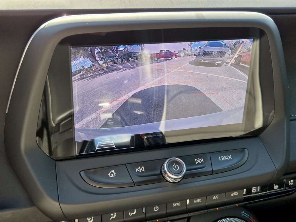 Used 2020 Chevrolet Camaro SS RWD image 25
