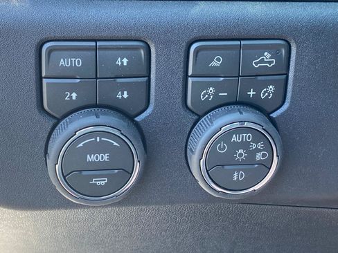 New 2026 Chevrolet Silverado 1500 RST AWD/4WD image 18