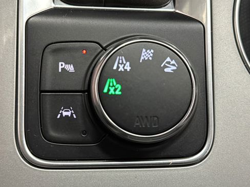 Used 2021 Chevrolet Blazer LT AWD/4WD image 30