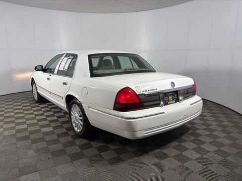 Used 2009 Mercury Grand Marquis LS RWD image 3