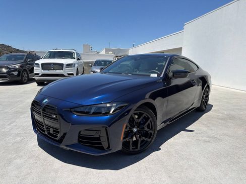 Used 2026 BMW M440i Coupe w/ Premium Package RWD image 3
