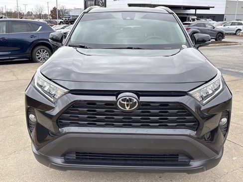 Used 2021 Toyota RAV4 XLE w/ Convenience Package image 13