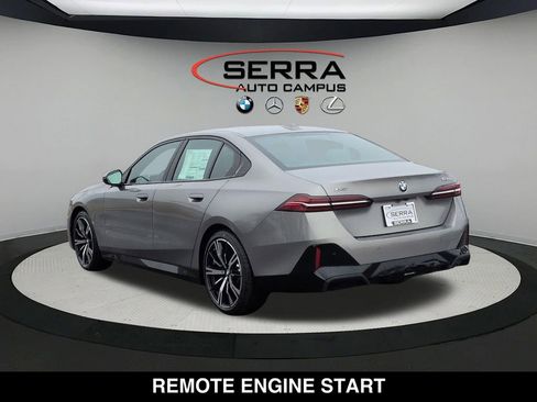 New 2026 BMW 530i xDrive w/ M Sport Package AWD/4WD image 5