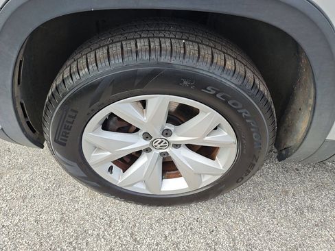 Used 2018 Volkswagen Atlas SE FWD image 54