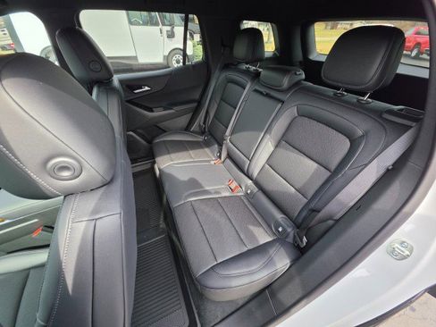 New 2026 Chevrolet Equinox LT image 20