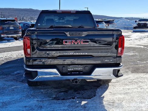 Used 2024 GMC Sierra 1500 SLT image 5