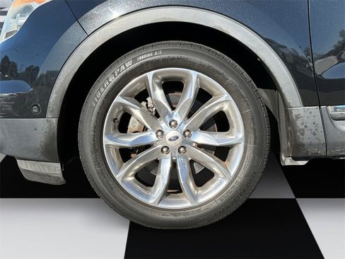 Used 2014 Ford Explorer Limited w/ Equipment Group 302A image 14