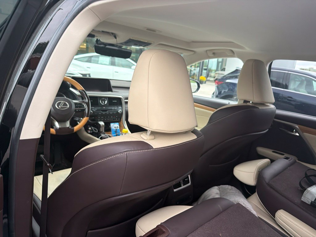 Used 2019 Lexus RX 350L AWD w/ Premium Package image 12
