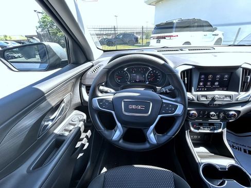 Certified 2023 GMC Terrain SLE w/ Driver Convenience Package image 13