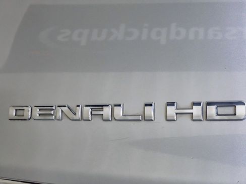 Used 2018 GMC Sierra 3500 Denali w/ Duramax Plus Package image 44