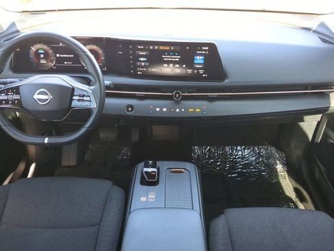 Used 2023 Nissan Ariya FWD image 14