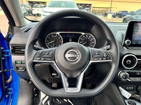 Certified 2025 Nissan Sentra SV image 18