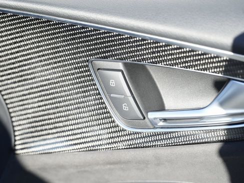 Used 2017 Audi RS 7 Prestige image 47