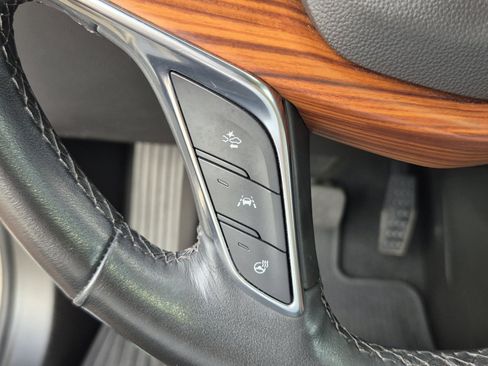 Used 2023 Cadillac XT5 Premium Luxury w/ Technology Package FWD image 32