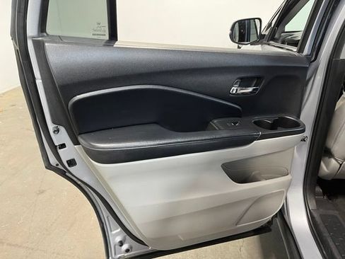 Used 2018 Honda Pilot EX-L image 19