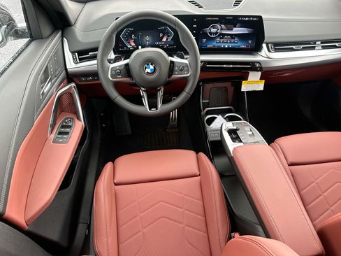 New 2026 BMW X2 xDrive28i w/ M Sport Package AWD/4WD image 17