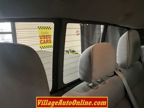 Used 2012 Ford F150 XLT w/ XLT Chrome Pkg image 31