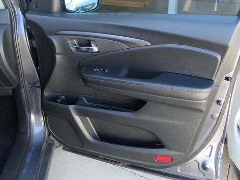 Used 2022 Honda Pilot EX-L image 28