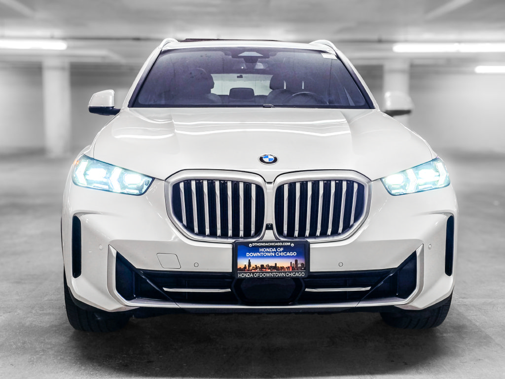 Used 2024 BMW X5 xDrive40i w/ Premium Package AWD/4WD image 13