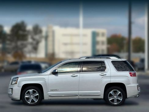 Used 2016 GMC Terrain Denali image 8