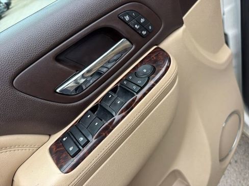 Used 2012 GMC Sierra 1500 Denali AWD/4WD image 12