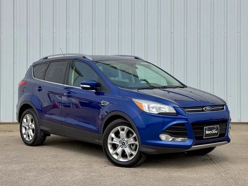 Used 2016 Ford Escape Titanium AWD/4WD image 8