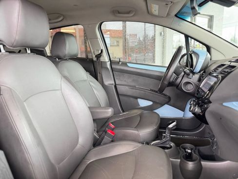 Used 2014 Chevrolet Spark LT image 8