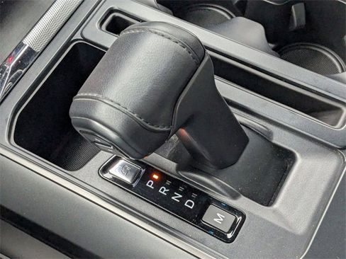 Used 2024 Ford F150 Lariat w/ Equipment Group 502A High image 14