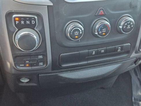 Used 2024 RAM 1500 Warlock AWD/4WD image 15