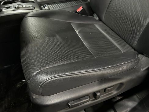 Used 2023 Honda Passport EX-L image 17