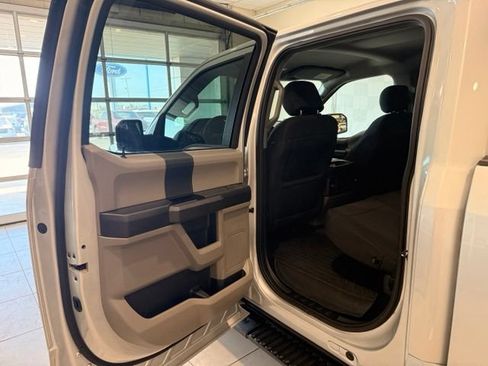 Used 2019 Ford F150 XL w/ Equipment Group 101A Mid AWD/4WD image 13