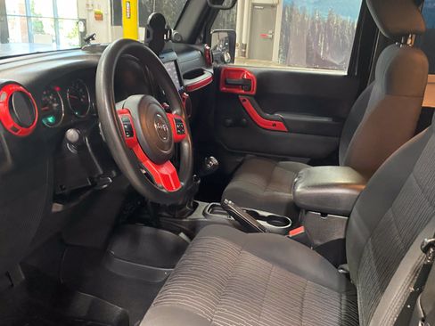 Used 2011 Jeep Wrangler Sport w/ Black Appearance Group AWD/4WD image 14