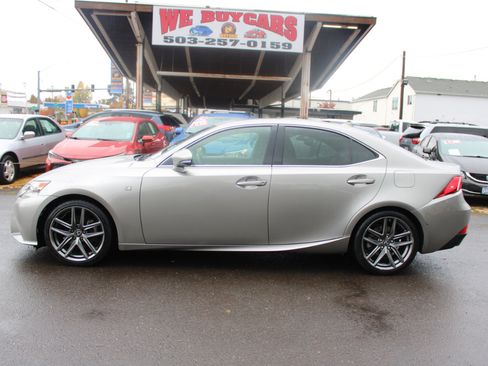 Used 2015 Lexus IS 250 image 2