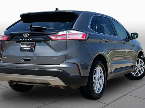 Used 2022 Ford Edge SEL AWD/4WD image 13