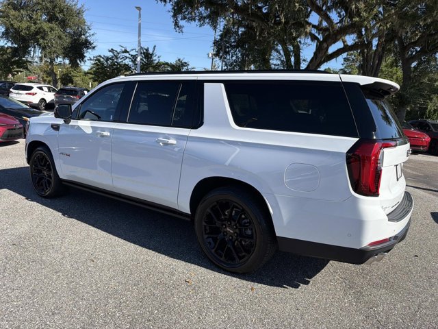 Used 2026 GMC Yukon XL AT4 Ultimate w/ LPO, Floor Liner Package AWD/4WD image 4